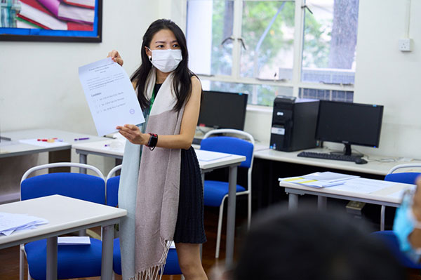 怎么申请香港中学插班（香港中学插班报名时间）