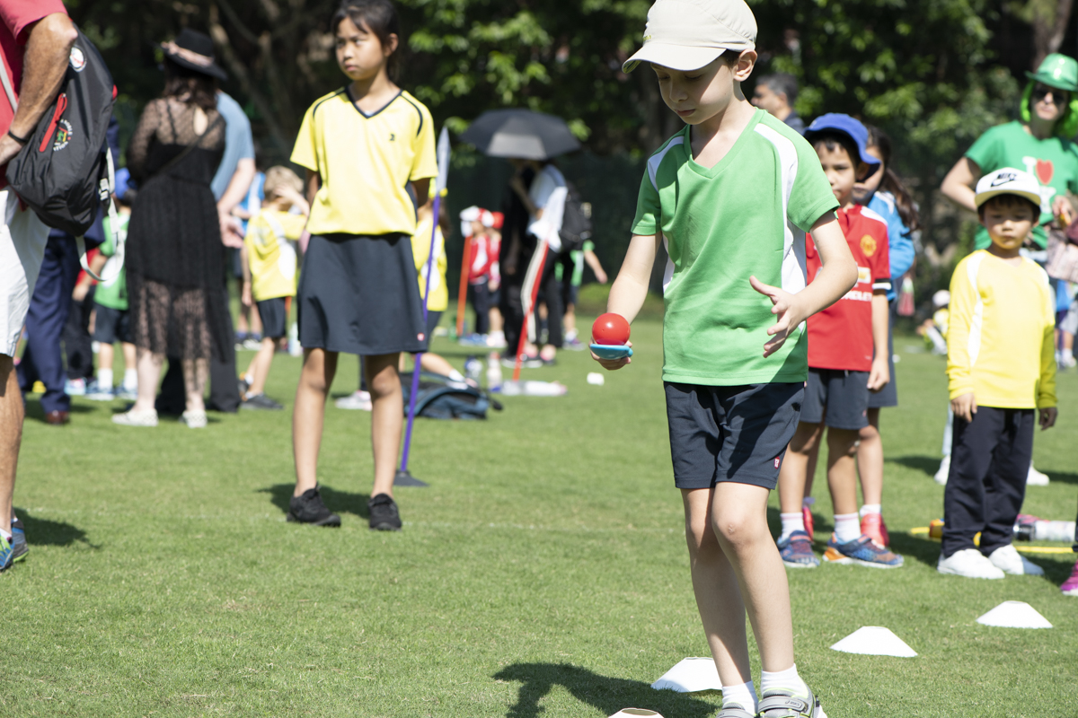 香港己连拿小学-学生风采